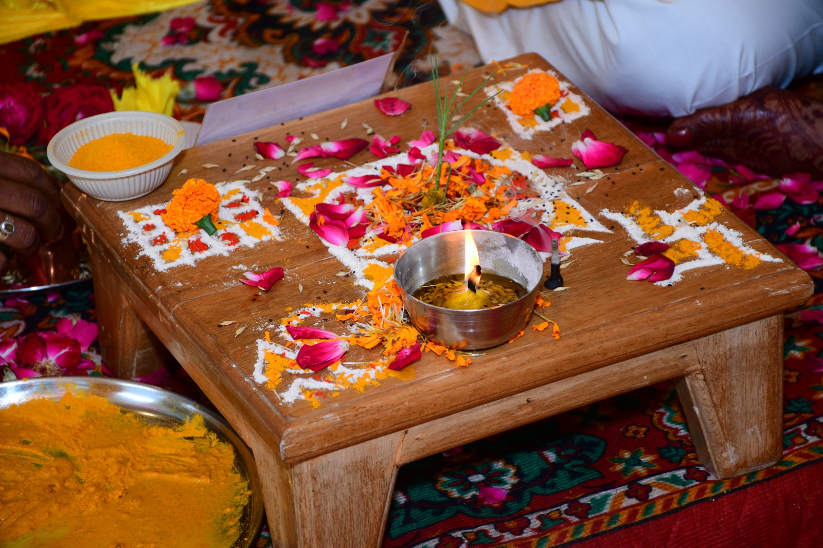 Triyuginarayan Wedding planner and Pooja Samgri